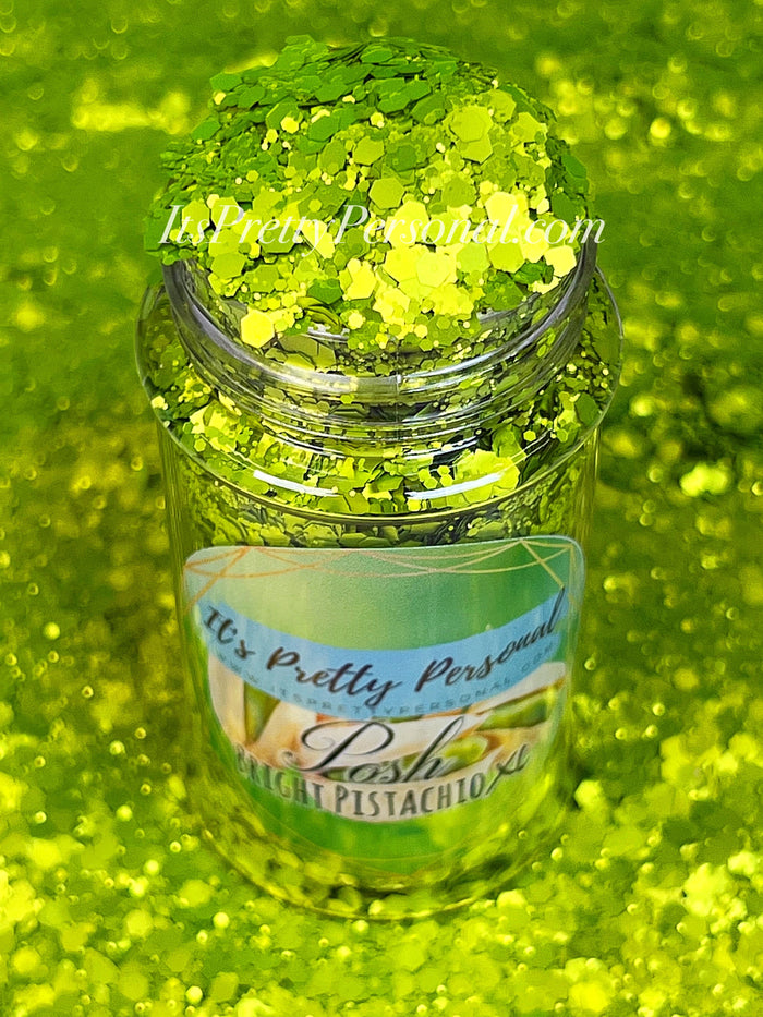 "Bright Pistachio XL”-POSH Green XL
