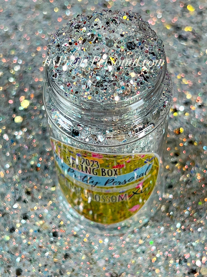 “Dreams Blossom XL”- Makers Monthly Box Color