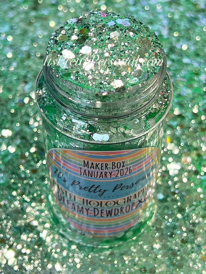 "Dreamy Dewdrop XL" -Pastel Green Holographic Glitter (Maker Box January 2026)