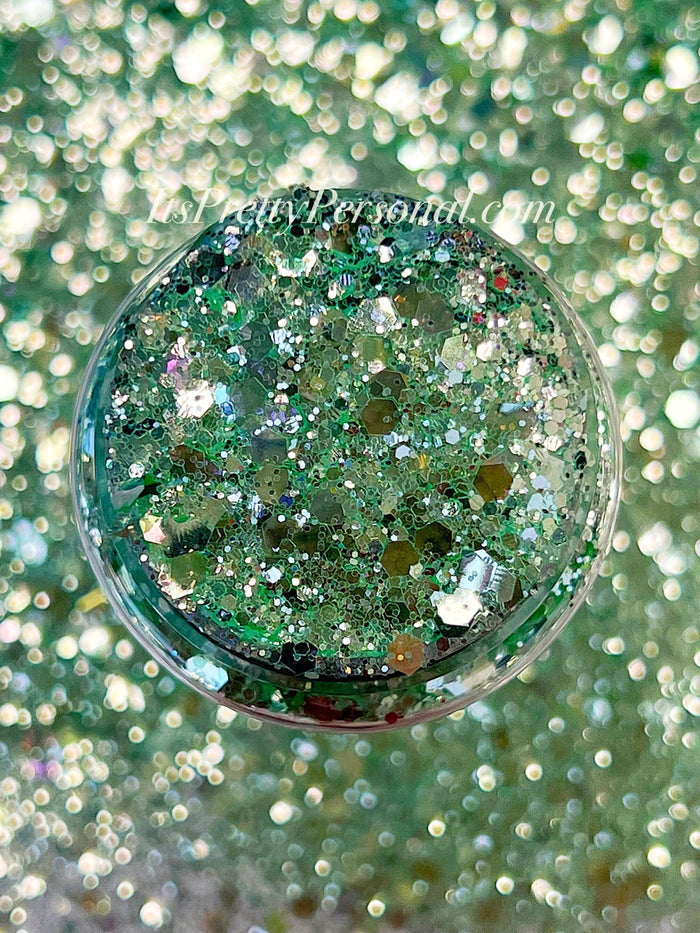 "Dreamy Dewdrop XL" -Pastel Green Holographic Glitter (Maker Box January 2026)