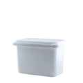 Weißer Plastikbehälter mit Deckel.
