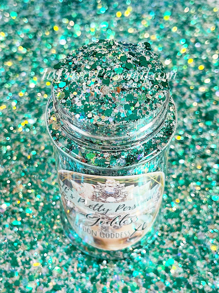 “Lagoon Goddess XL” - Goddess Collection