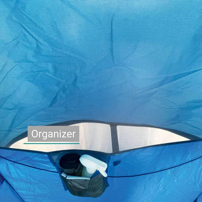 Blaues Innenzelt mit Netztasche, ideal als mobiles Umkleidezelt oder Duschkabine.