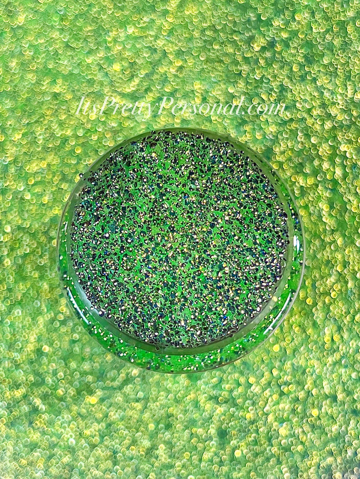 TEXTURED “Cool Cucumber Green” - SCHMedium Cut Illumination Collection